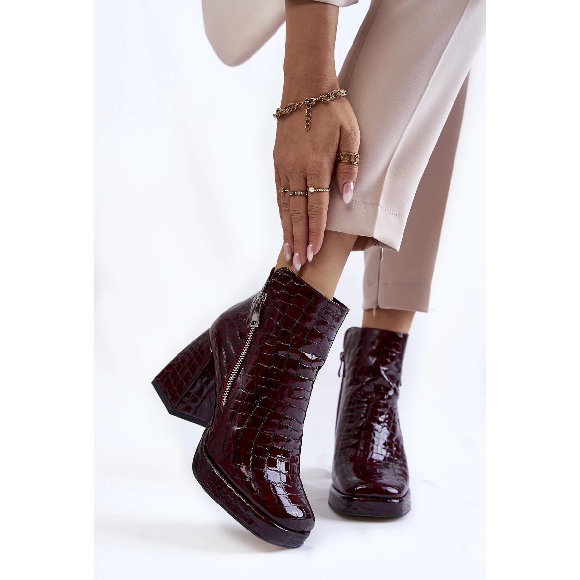PA2 Bottines Cuir Motif Croco Bordeaux Alienore