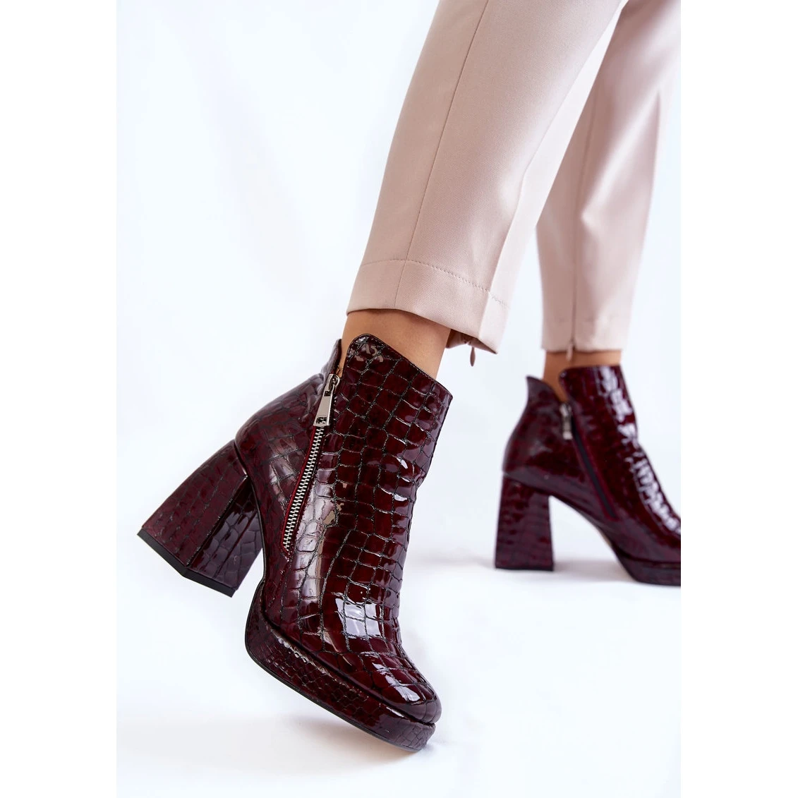 PA2 Bottines Cuir Motif Croco Bordeaux Alienore – Image 2