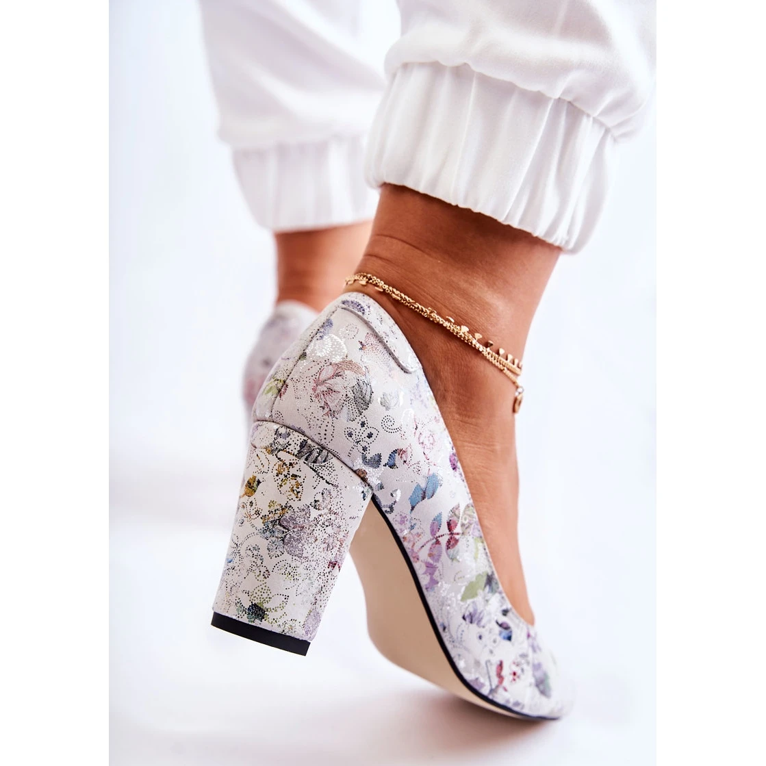 PA2 Escarpins En Daim À Fleurs Kellany Beiges – Image 6