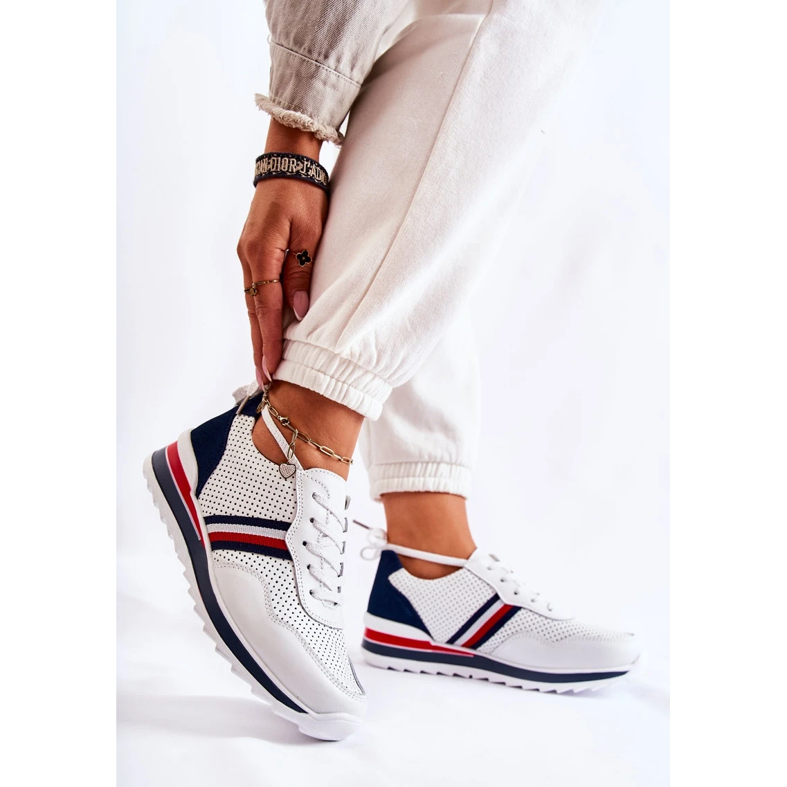 PE1 Chaussures De Sport Femme En Cuir Blanc Et Bleu Marine Jane Blanche – Image 3