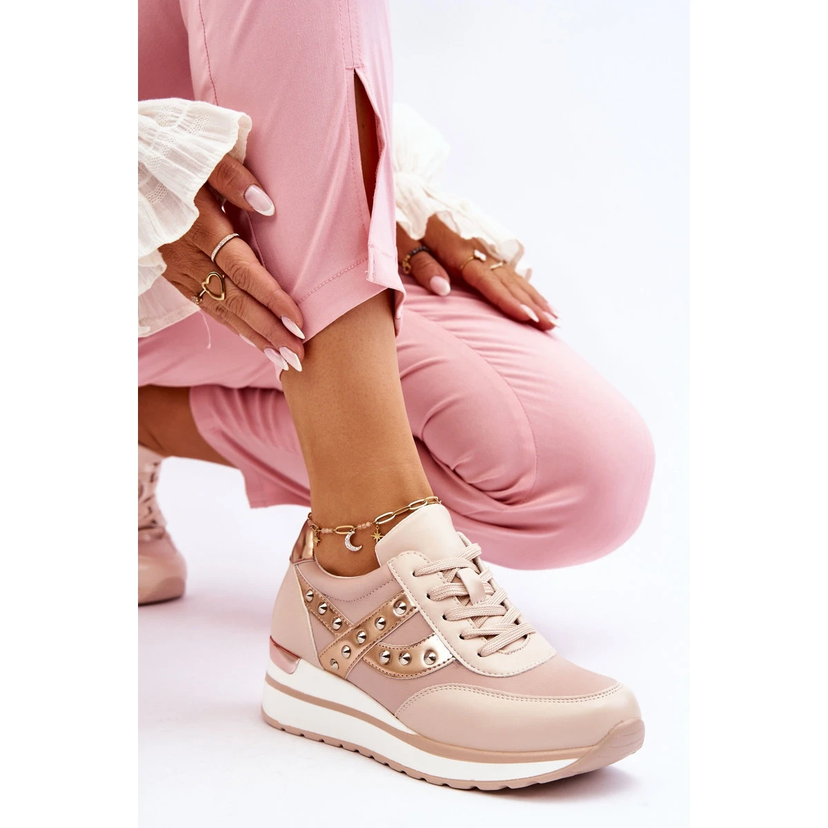 PG1 Baskets Cloutées Nude Adley Beige – Image 5