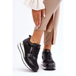 PG1 Chaussures De Sport En Cuir à Semelle Compensée Basse Braylen Noires Le Noir