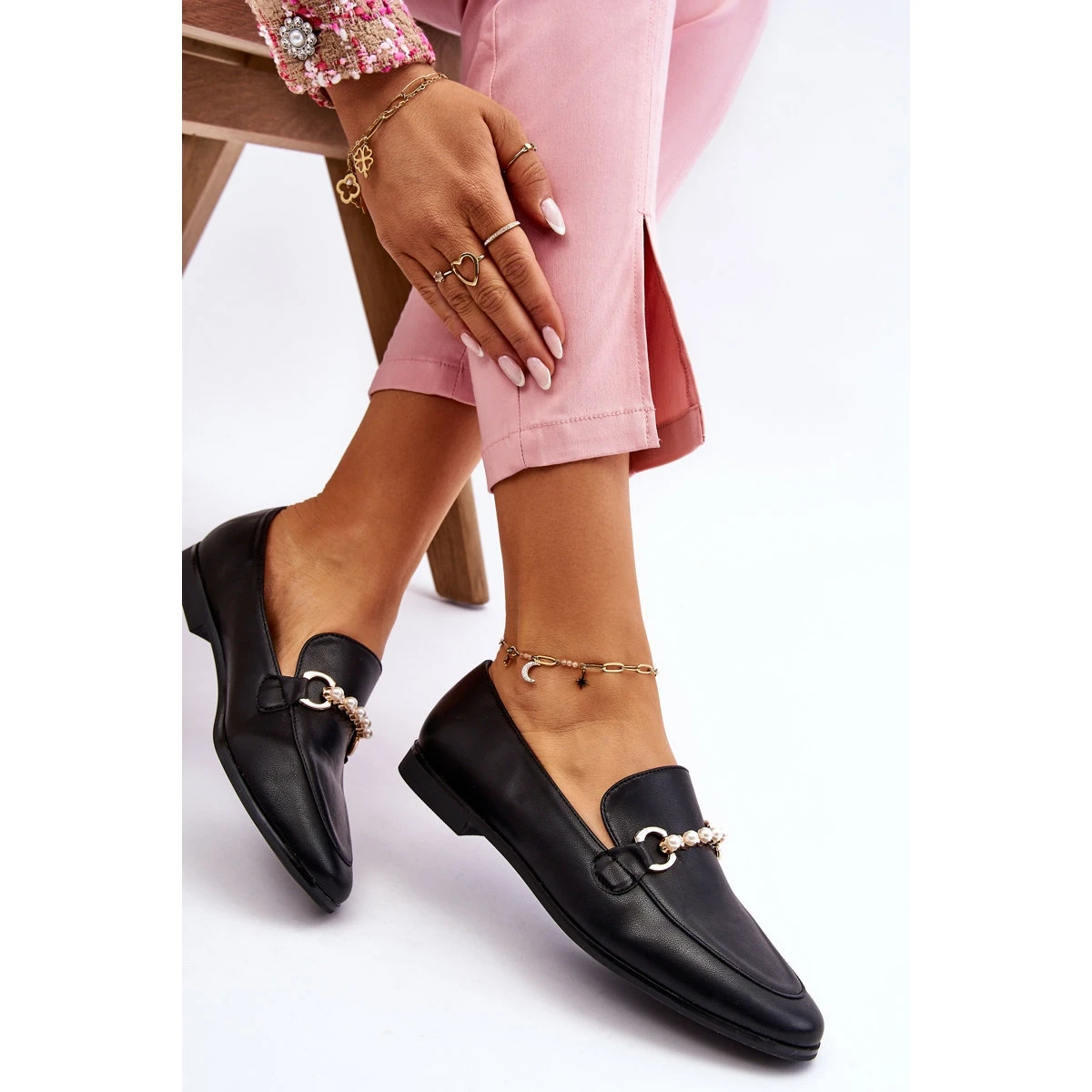 PG1 Mocassins Femme En Cuir Avec Perles Décoratives Noir Ishan Le Noir – Image 5