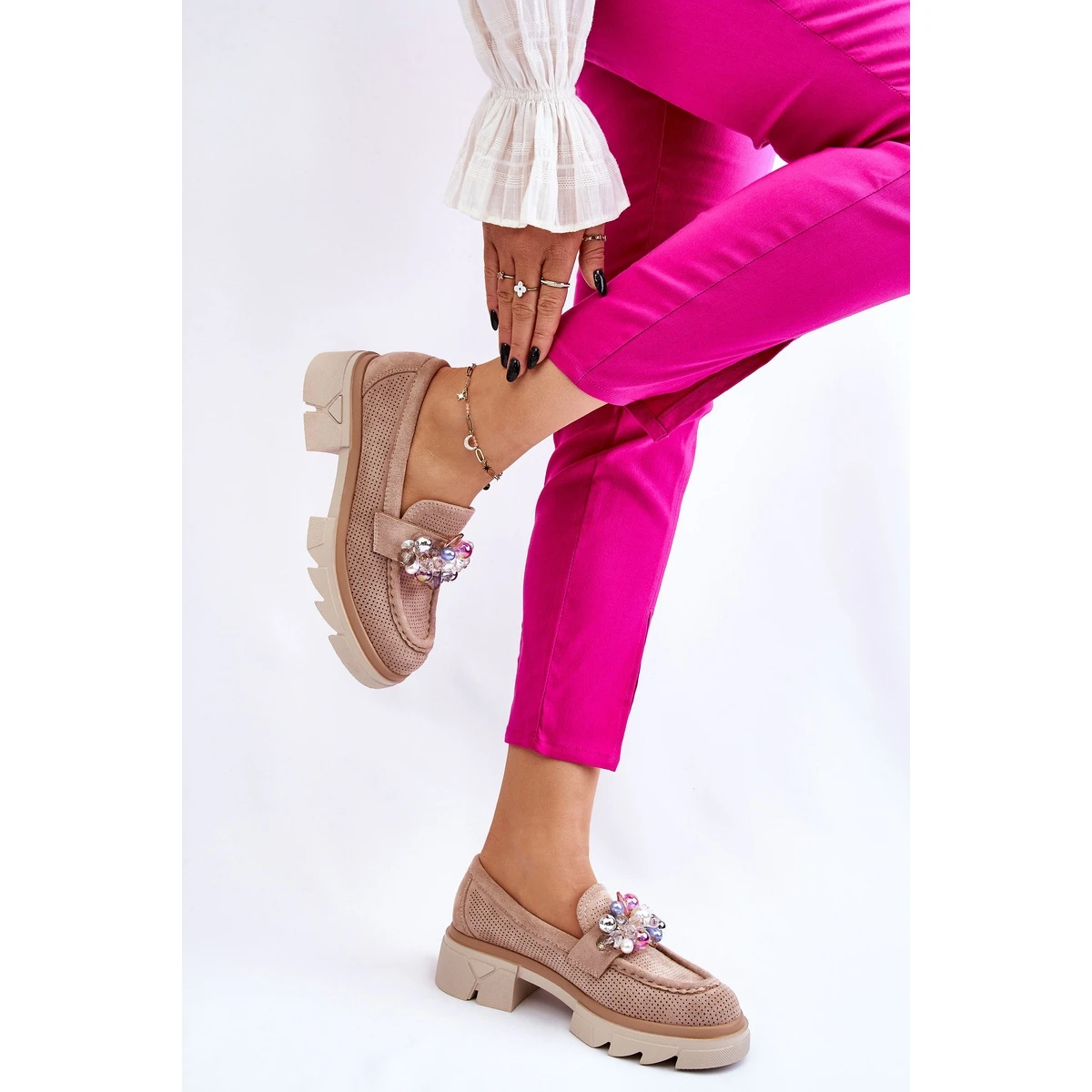 PM1 Mocassins Richelieu Femme Avec Décorations Beige Issac – Image 6