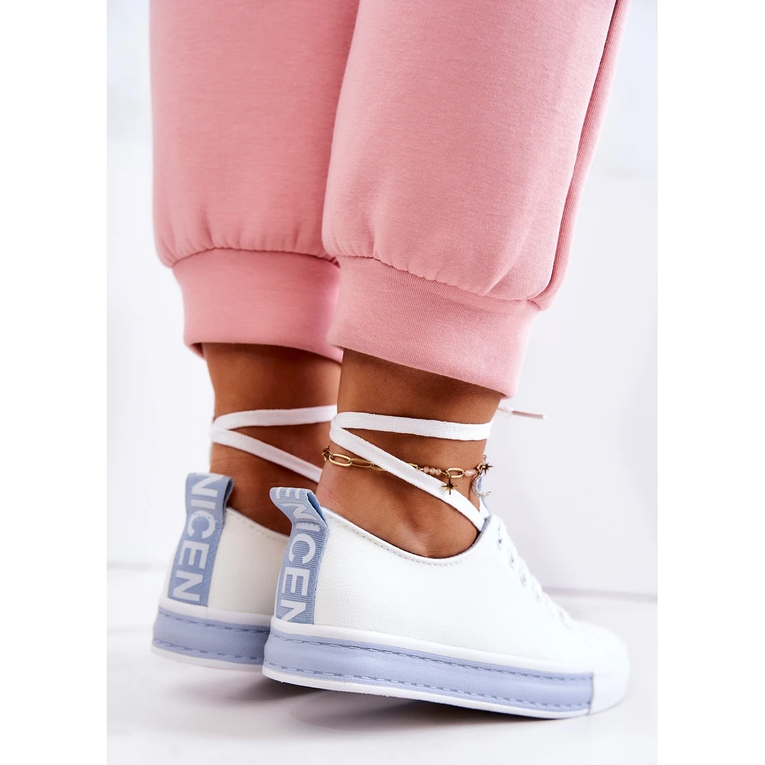 PS1 Baskets En Cuir Pour Femmes Blanches Et Bleues Mikayla – Image 4