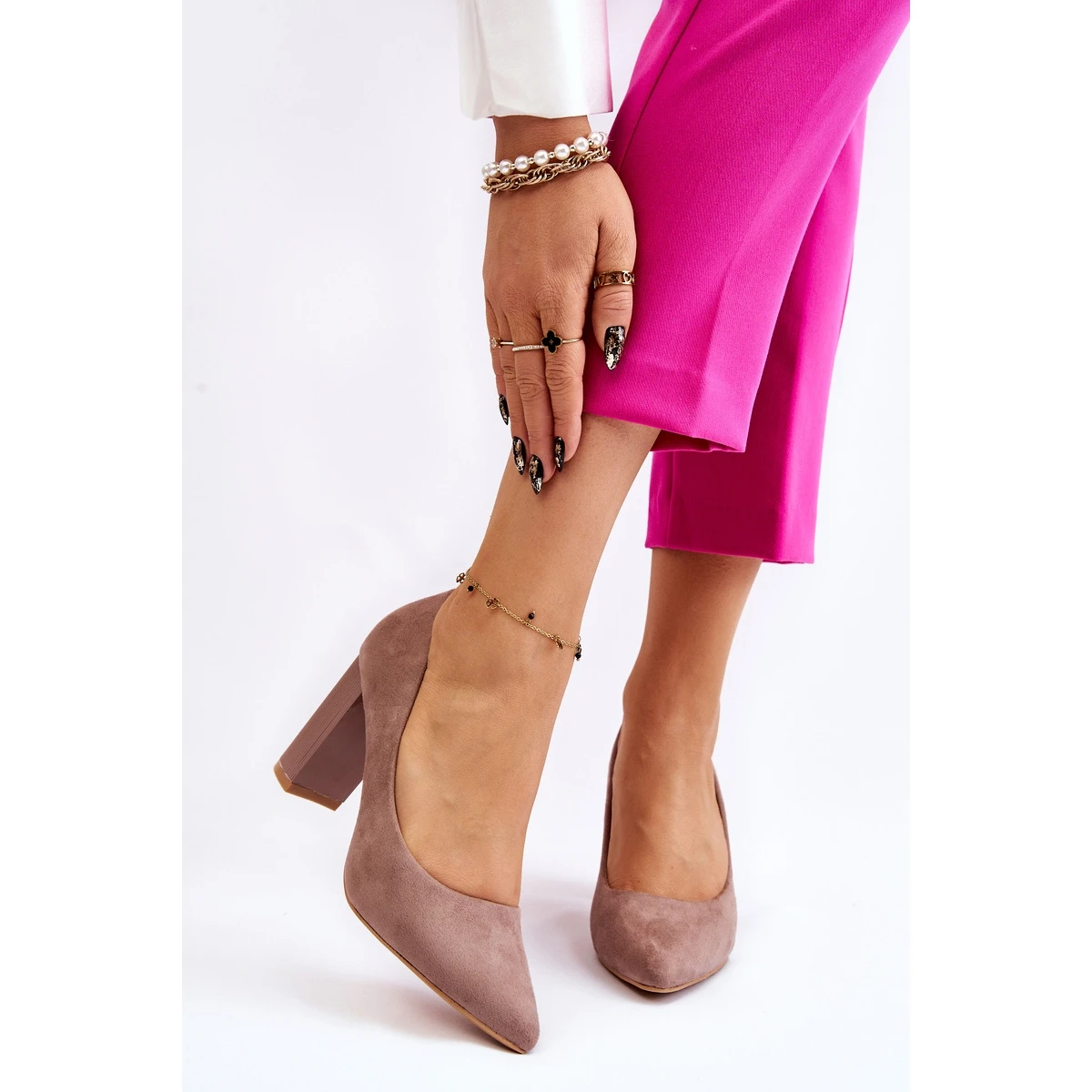 PS1 Escarpins En Daim Sur Des Talons Estellia Beiges à La Mode