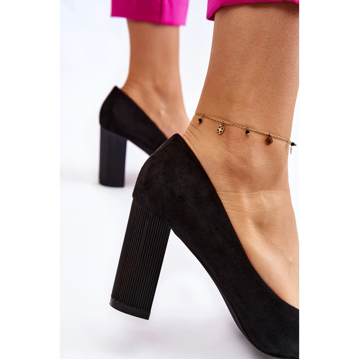 PS1 Escarpins En Daim Sur Un Talon à La Mode Noir Estellia Le Noir – Image 4