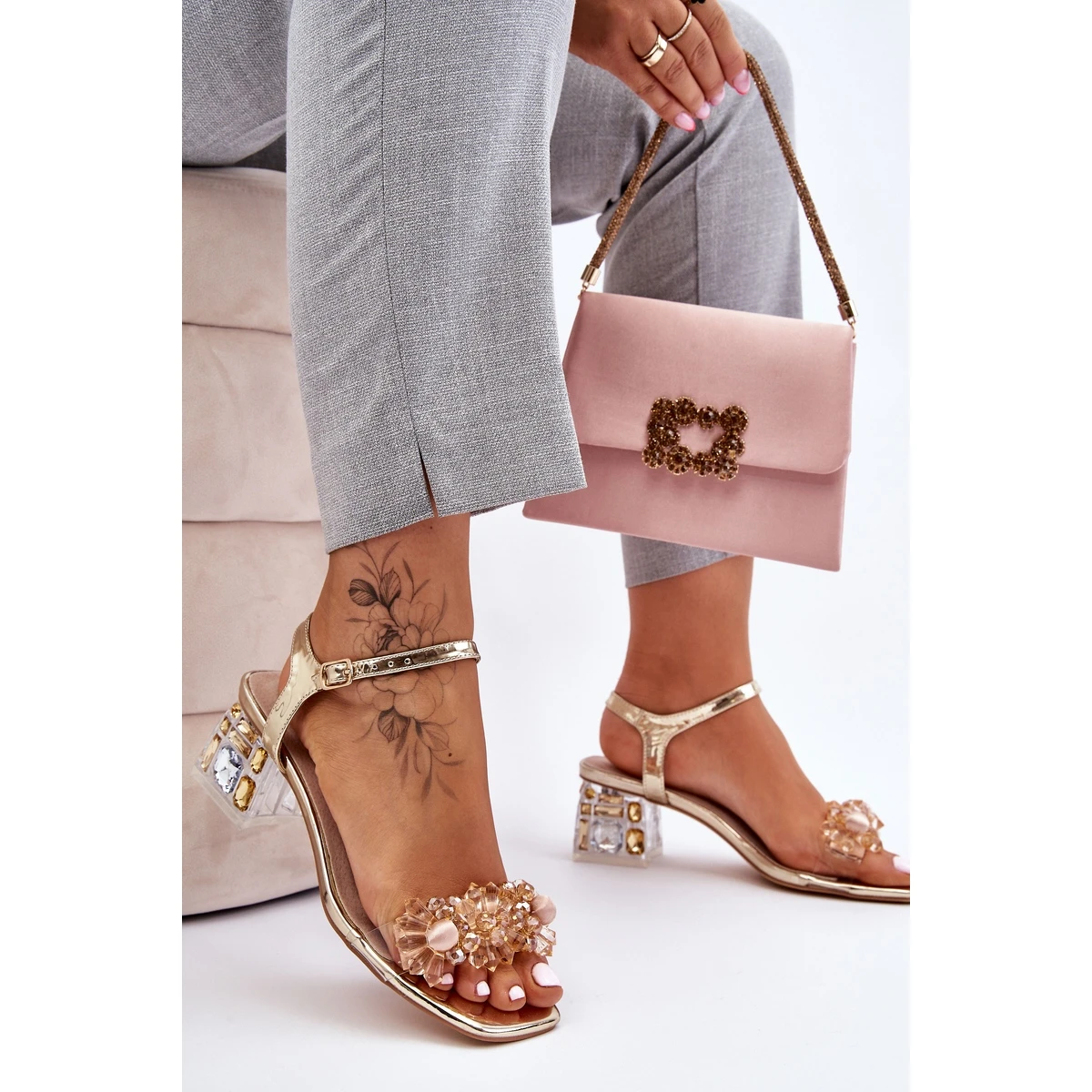 S.Barski Sandales Dorées Pour Femmes à Talons Bas Gold Benicio D'or – Image 8