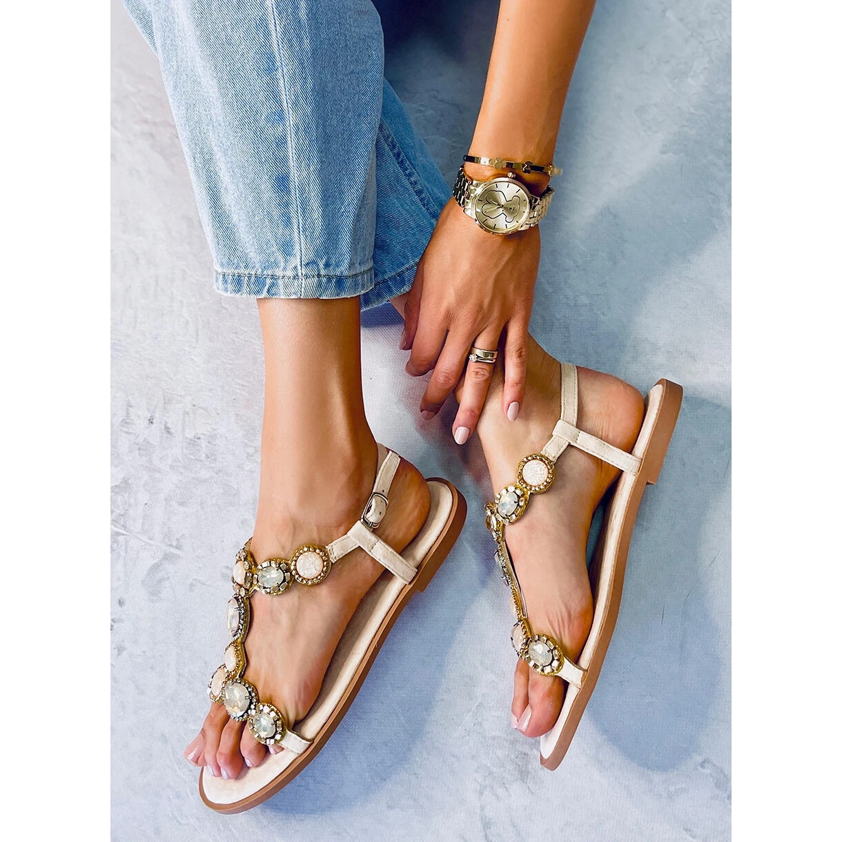 Sandales Avec Des Pierres De Jolene Beige – Image 4