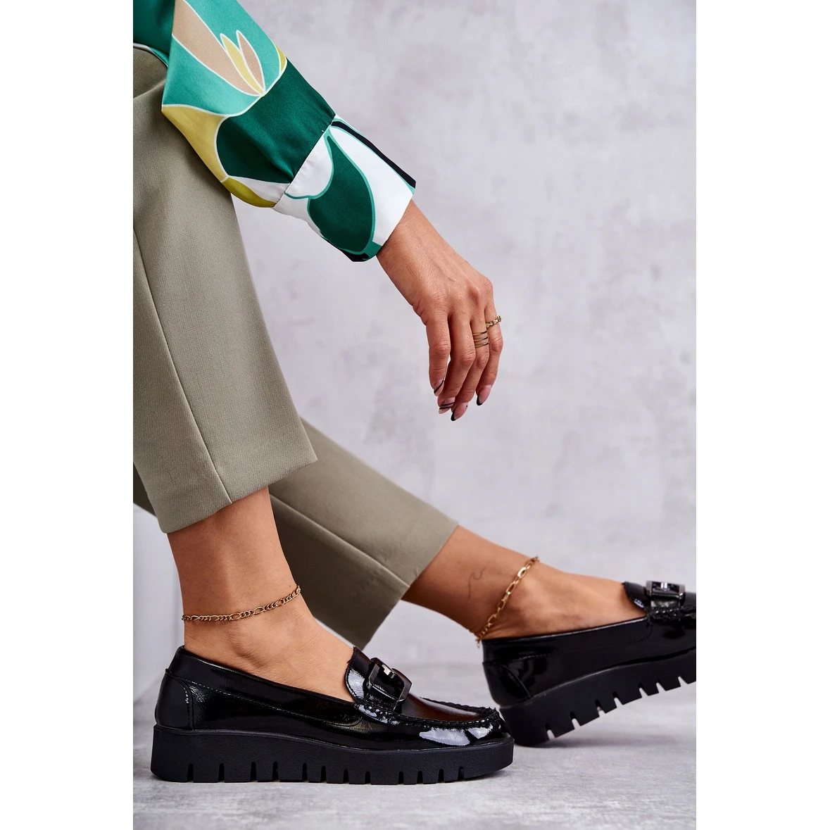 Sergio Leone Mocassins Laqués Sur La Plateforme Noire Kjersti Le Noir – Image 8