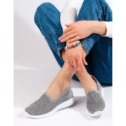 Slip-on En Tissu Gris Avec Clous T.Sokolski