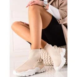 TRENDI Baskets à La Mode Avec Une Chaussette Beige