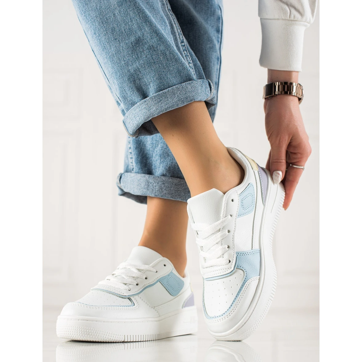 TRENDI Baskets Classiques Sur La Plate-forme Blanche Multicolore – Image 3