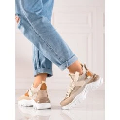 TRENDI Baskets Mode à Lacets Beige