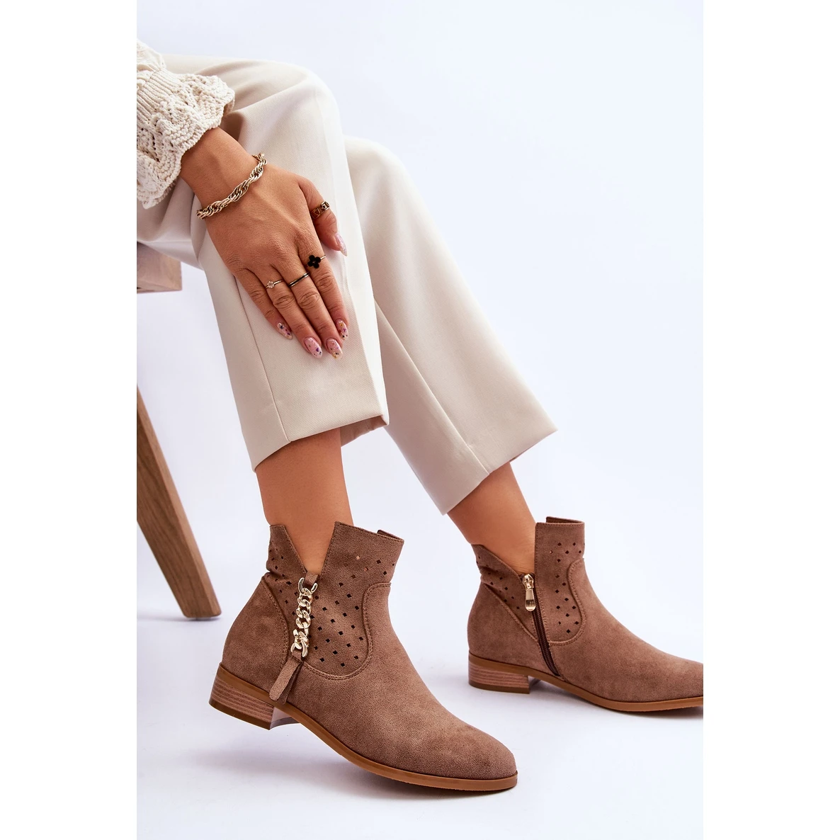 Vinceza Bottes Zippées En Daim Pour Femmes Beige Belliano – Image 5