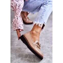 Vinceza Mocassins Laqués Sur La Plateforme Reidun Beige Brun