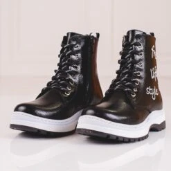 W. Potocki Bottes Noires Pour Filles De Potocki Le Noir